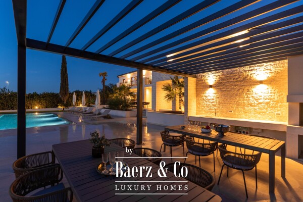 photo 5 Modern Villa with Three Residential Units, Heated Pool and Sea View