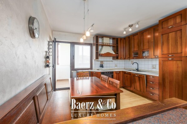 photo 5 Istria, Vrsar - Spacious 3-Bedroom Apartment in a Prime Location, 300 m from the Sea