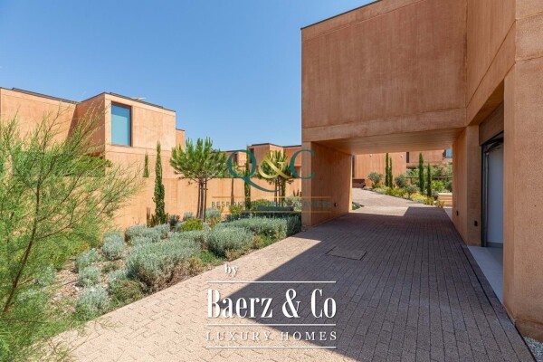 photo 18 Beautiful luxury home in Quarteira, Vilamoura
