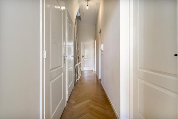photo 36 Prins Hendrikstraat 18