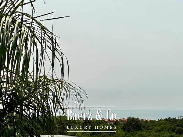 photo 3 Luxury furnished 5-Bedroom Villa