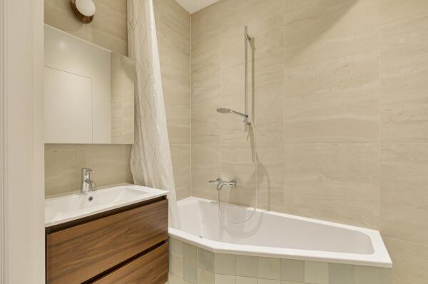 photo 36 Milletstraat 44